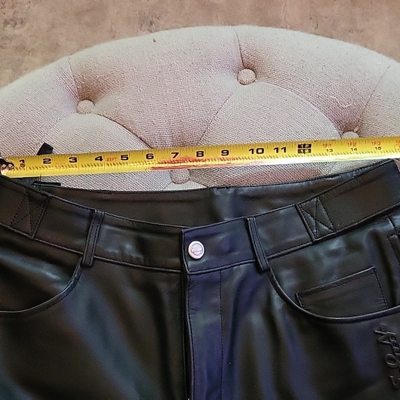 Harley-Davidson Black Leather Pants - Picture 7 of 9
